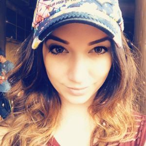 Meet your Posher, Ashley